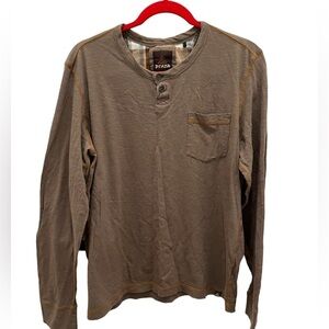 Prana Mens Two  Button Long sleeves T shirt Size S/M